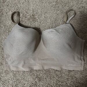 Nude Pink Victoria’s Secret Wireless Lightly Lined Bra XL